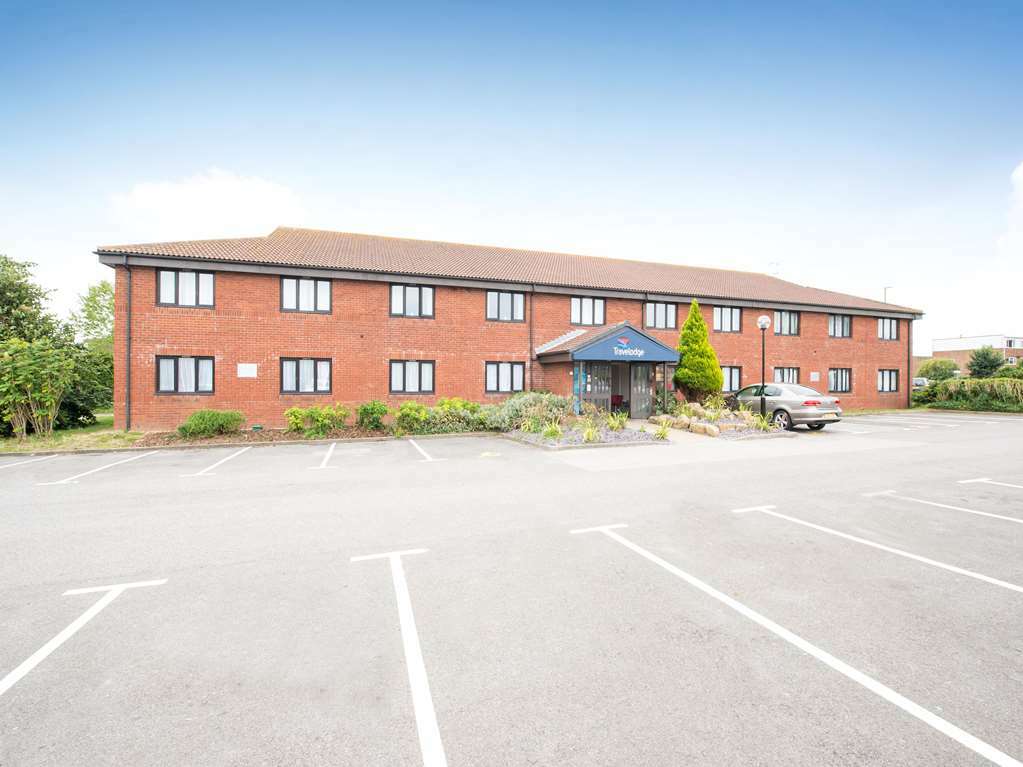 Travelodge Littlehampton Rustington Bagian luar foto